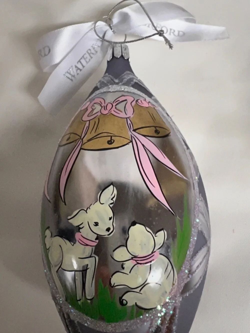 WATERFORD HEIRLOOMS ORNAMENT LARGE TEARDROP WITH PLAYING LAMBS/BELLS RETIRED